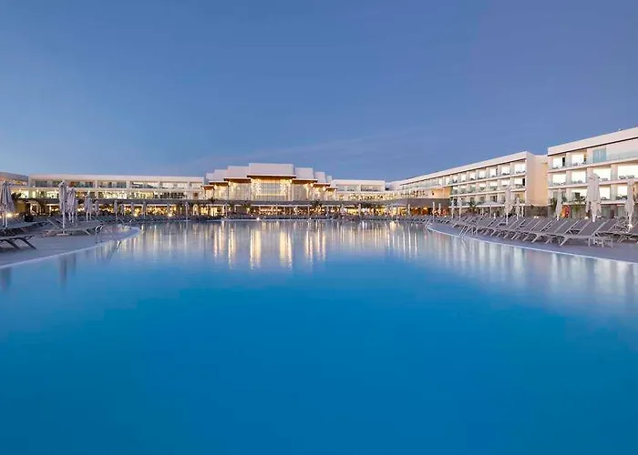 Barcelo