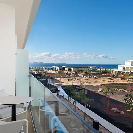 Barcelo Playa Blanca 4*