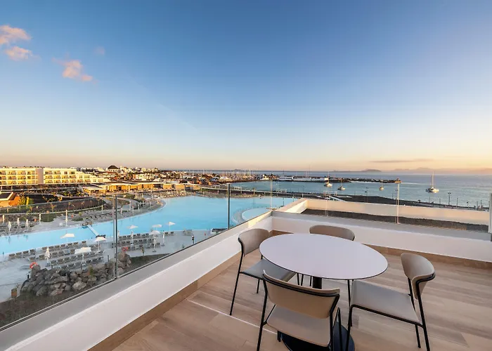 Barcelo Playa Blanca Hotel 4*